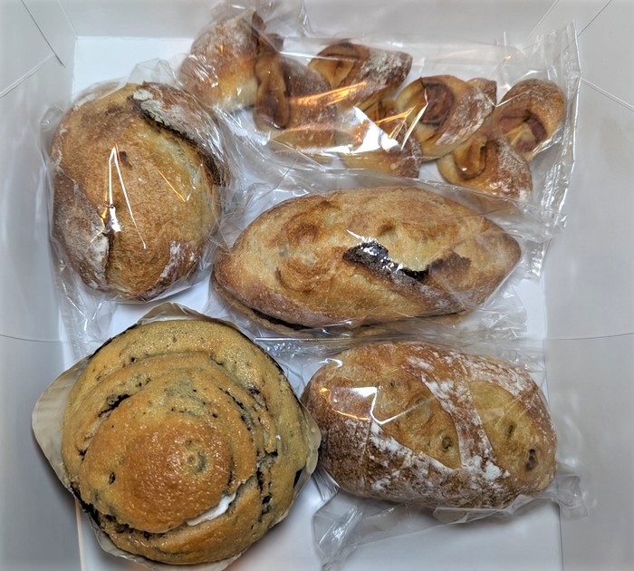 宮崎市の「ベーカリーことり」で購入したパン2