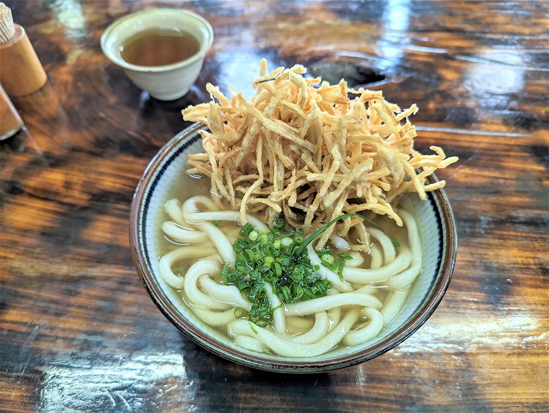 宮崎市の忠太郎茶屋で食べた「ごぼう天うどん」1