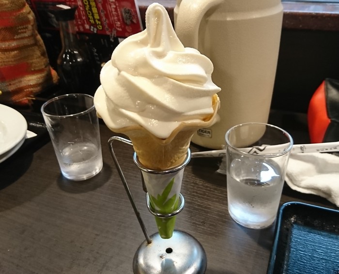 高鍋町の「餃子の馬渡」のソフトクリーム