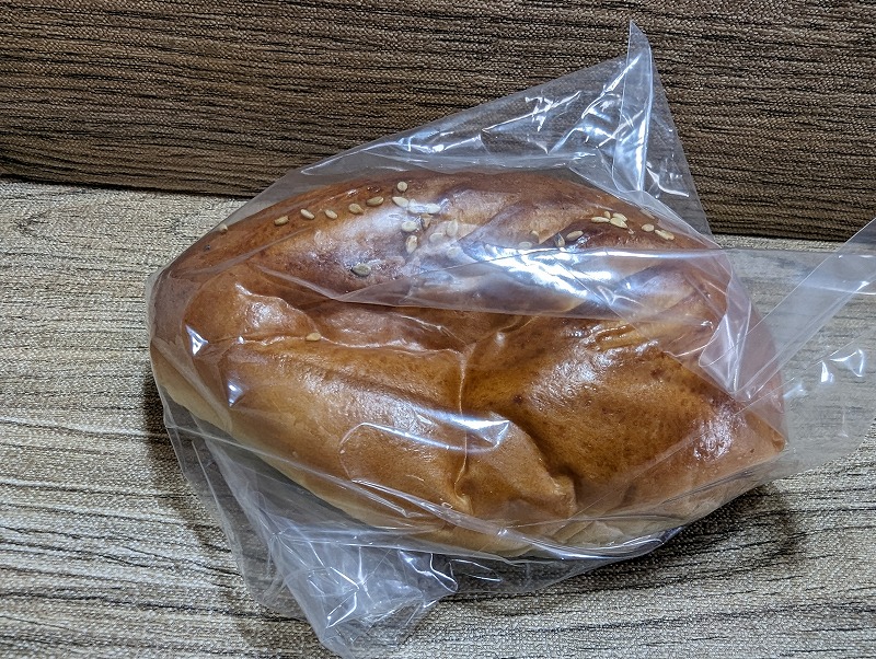 宮崎市大塚町の「ドイツ菓子 バイエルン」で購入し自宅で食べた「アンクリーム」