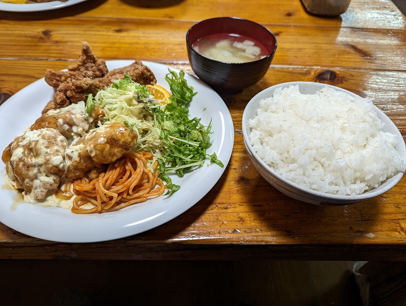 宮崎市の「樹のめし家」で食べたコンビ定食(チキン南蛮・唐揚げ)2