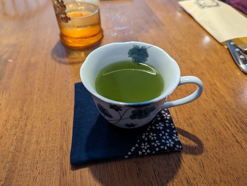 高鍋町の藍樹(あおき)のサービスで飲んだお茶