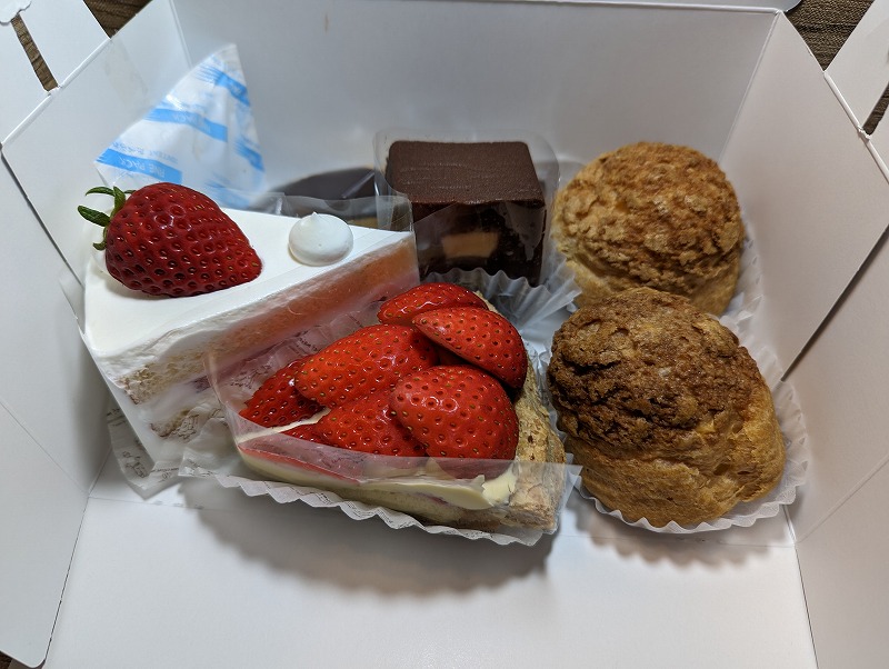 宮崎市大塚町の「小さなお菓子屋さんnabo-nabo(ナボナボ)」で購入して自宅で食べた5種類のケーキ