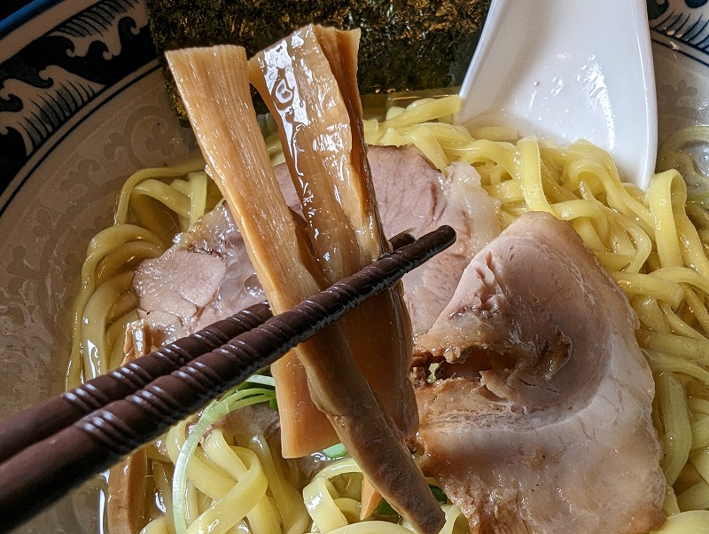 宮崎市清武町の初代煮干しらーめんまるにぼで食べた「にぼしそば」6