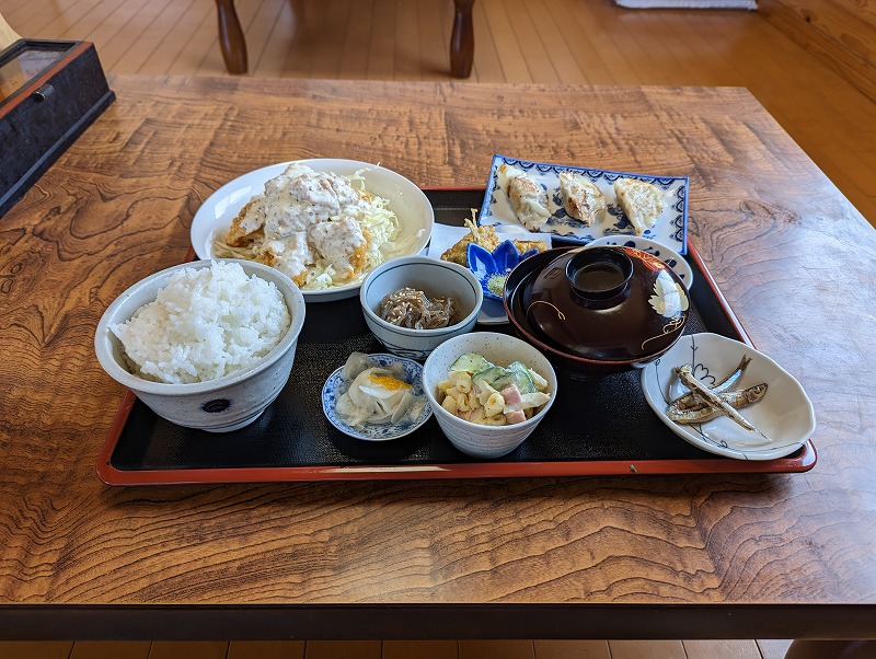 たっちゃん(宮崎市佐土原町)のチキン南蛮定食でお腹いっぱいになりました