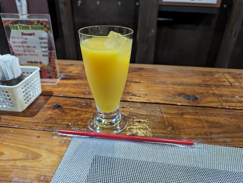 宮崎市高岡町の喫茶ハードトップで食べたBIGバーガー1
