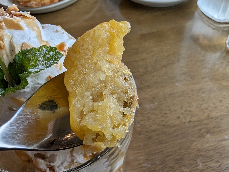宮崎市佐土原町のニコカフェ(nico cafe)で食べた「おいもパフェ」3