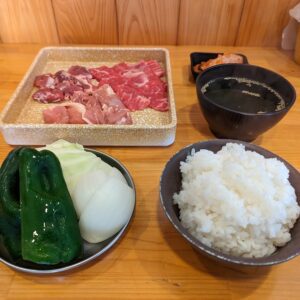 西都市の「大衆焼肉・しゃぶしゃぶ 0輪」で食べた焼肉定食