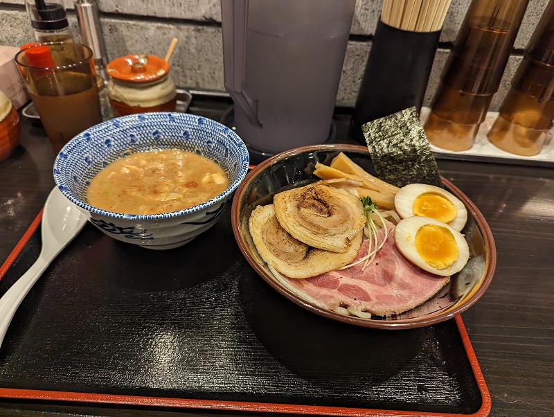 宮崎市の麺匠 真田で食べた「特製濃厚豚骨魚介つけ麺」