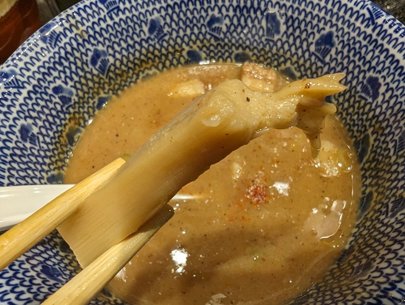 宮崎市の麺匠 真田で食べた「特製濃厚豚骨魚介つけ麺」10