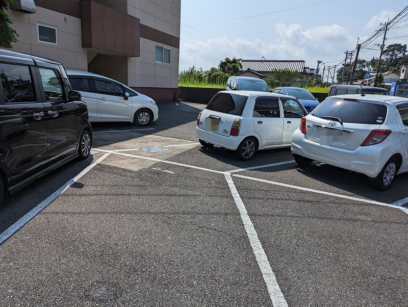 門川町のグリヤードの駐車場