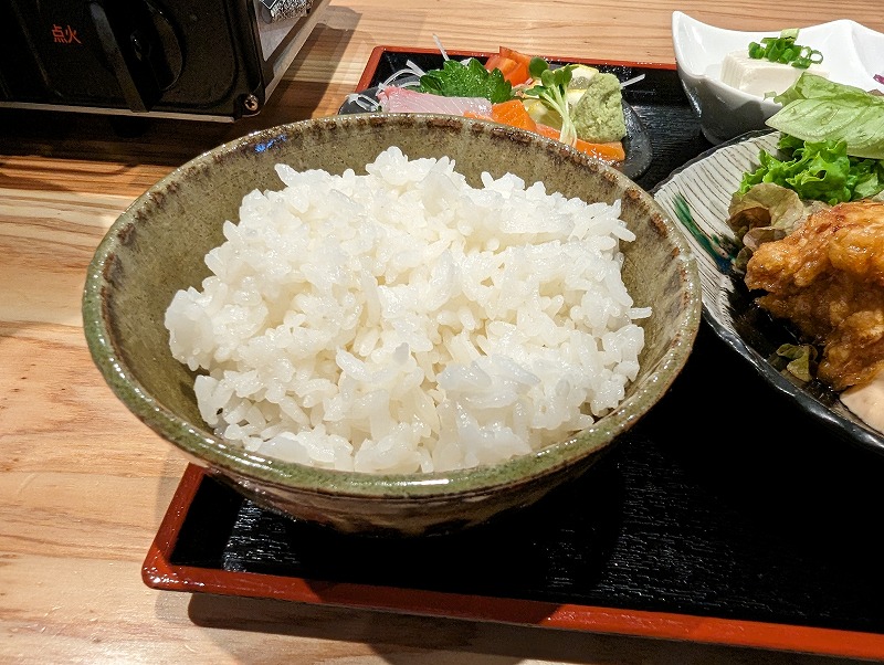 宮崎市の宮地鮮屋 橘通東店で食べた「チキン南蛮定食」3