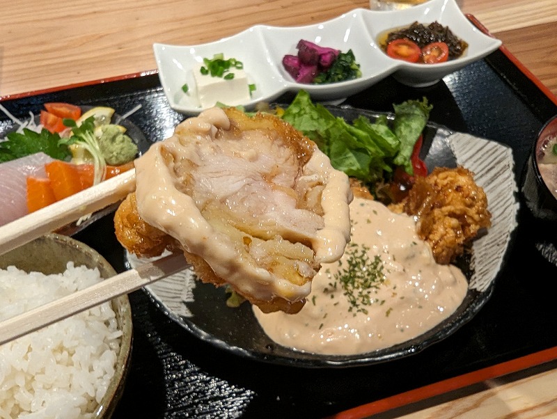 宮崎市の宮地鮮屋 橘通東店で食べた「チキン南蛮定食」7