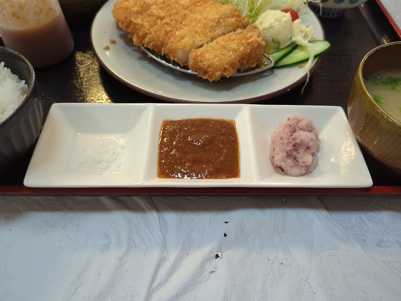 高鍋町の「旬魚菜 だいこんや」で食べたロースとんかつ定食3