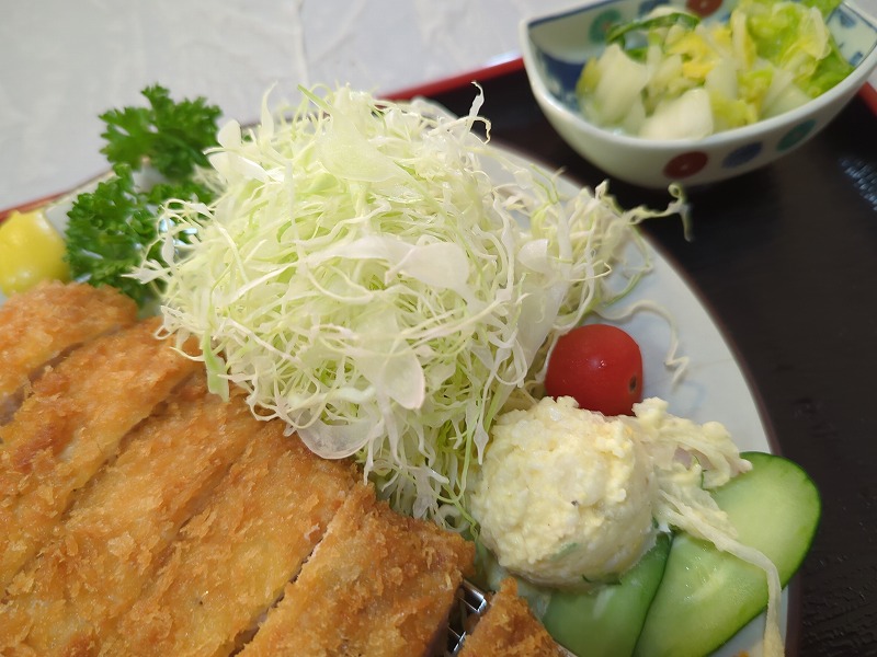 高鍋町の「旬魚菜 だいこんや」で食べたロースとんかつ定食5