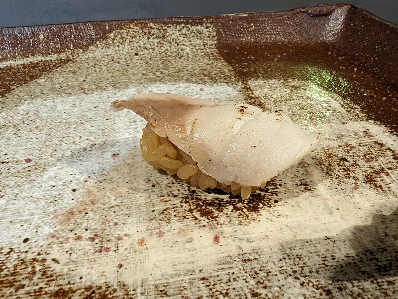 宮崎市の鮨ふらりで食べた「カマス」1