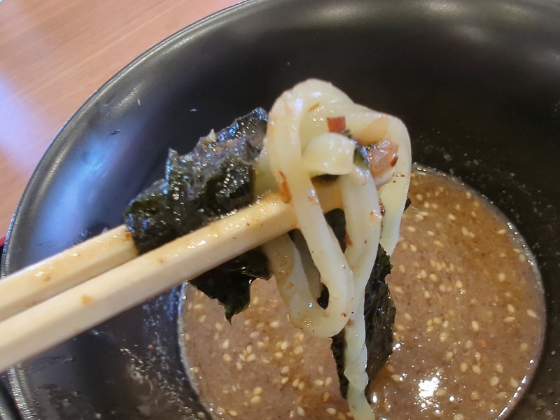 都城市の麺屋 絆心(KISHIN)で食べた濃厚魚介豚骨つけ麺11