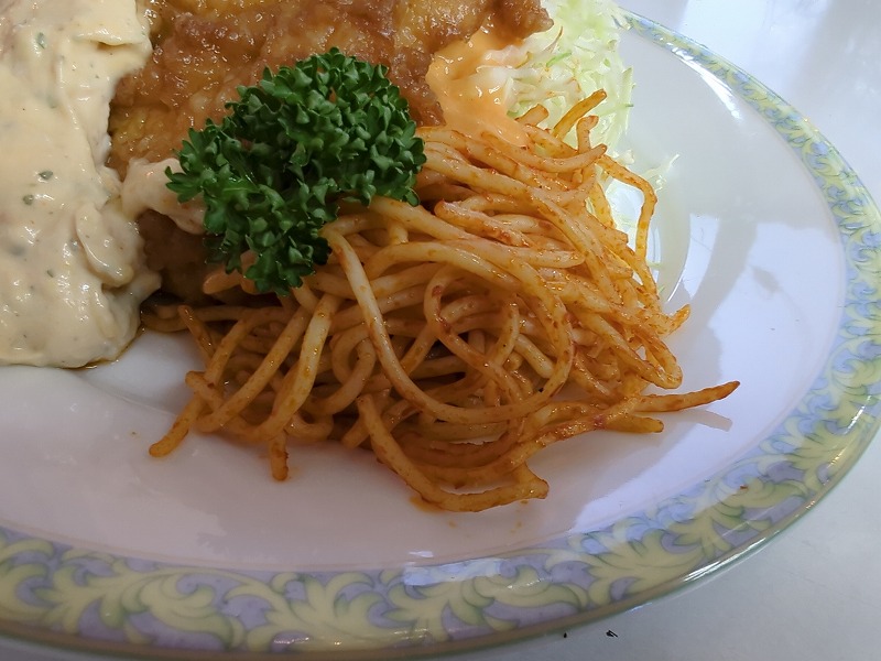 宮崎市の「おぐら瀬頭店」で食べたチキン南蛮6