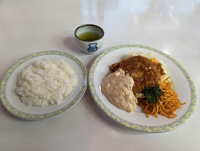 宮崎市の「おぐら瀬頭店」で食べたチキン南蛮