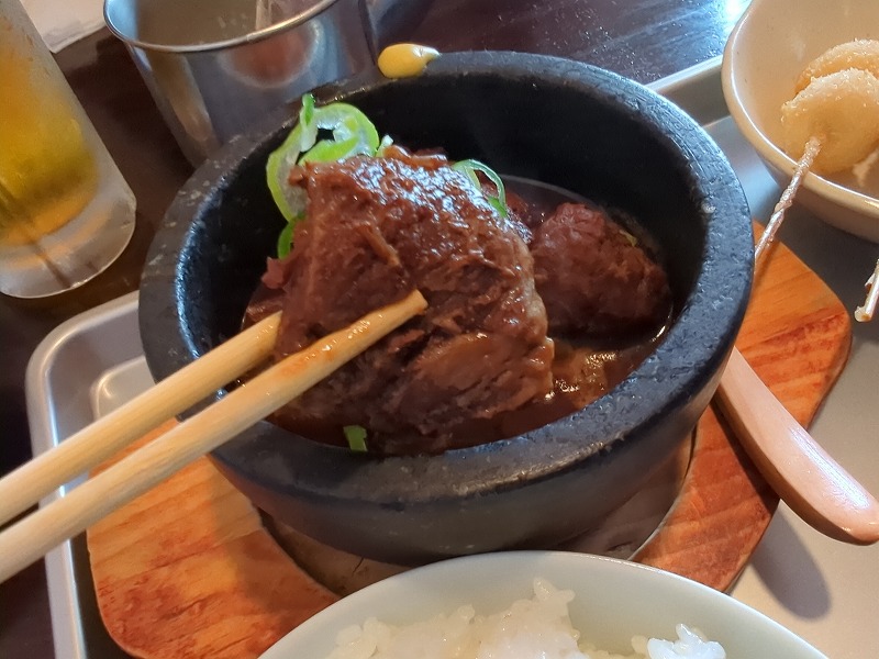 宮崎市京塚町の100円串カツで食べた「どて焼き定食」6