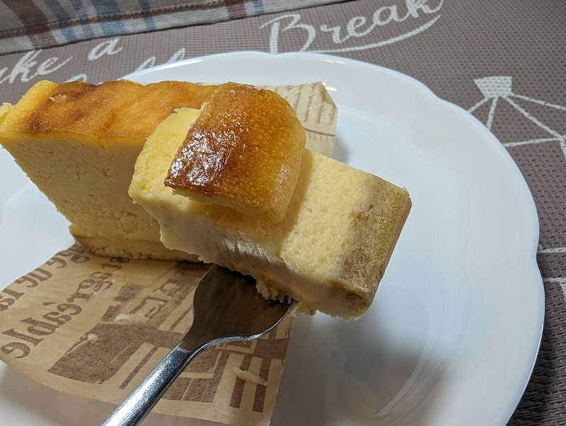門川町のピリエの「チーズケーキ」3