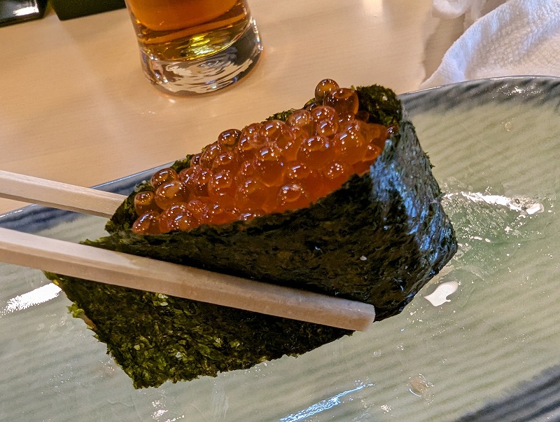宮崎市の「や台ずし 西橘町」で食べたサーモンざんまい寿司5貫19