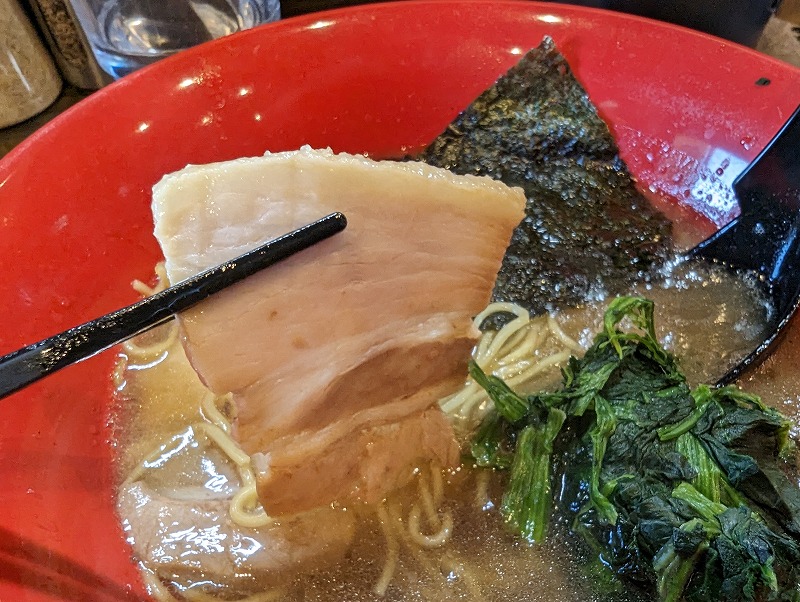 宮崎市芳士の「らーめん季季」で食べた濃厚豚骨らーめん6