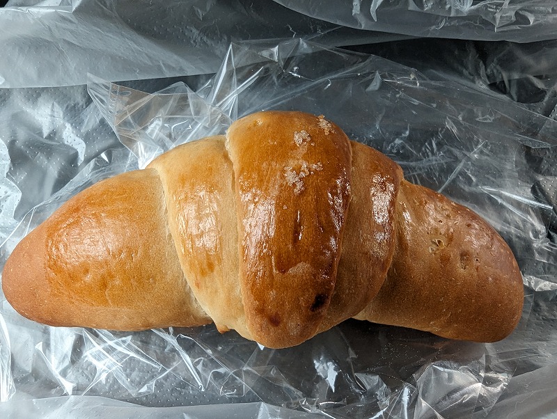 宮崎市のラ・シュ シュのパン「塩パン」1