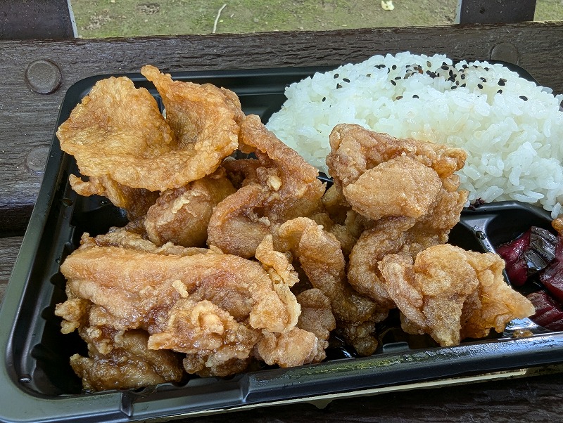 宮崎市大橋の蔵べんでテイクアウトして食べたからあげ弁当どぶ漬け4