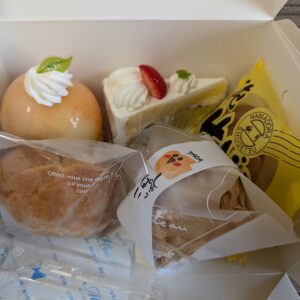 宮崎市　パティスリーTAKA　5種類のスイーツ